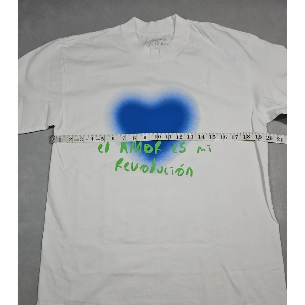 La Tienda de La Tribu Mens White Graphic Print T Shirt Size Medium NWOT‎